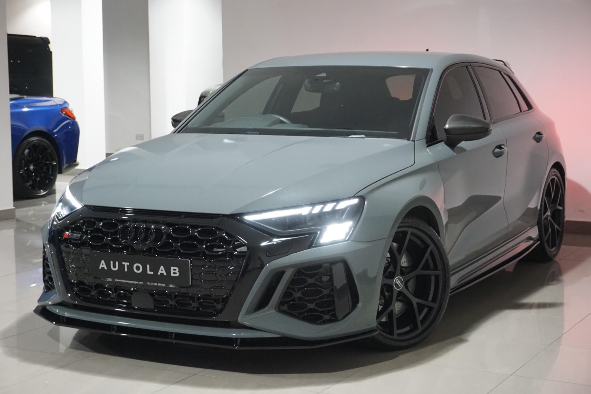 Audi RS3 2.5 TFSI Carbon Black Sportback S Tronic quattro Euro 6 (s/s) 5dr